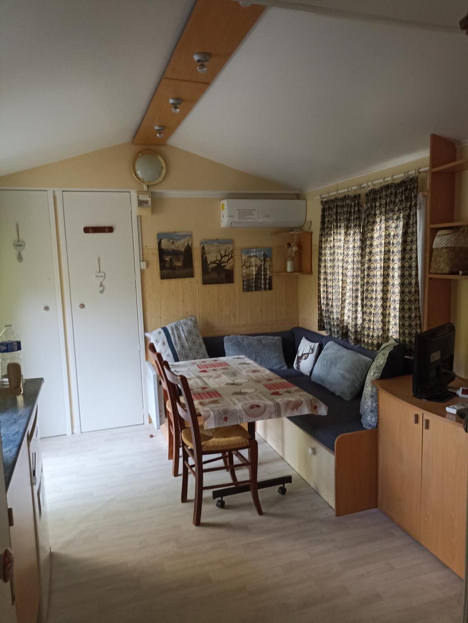 Mobil Home Villefranche-de-Conflent Exterior photo